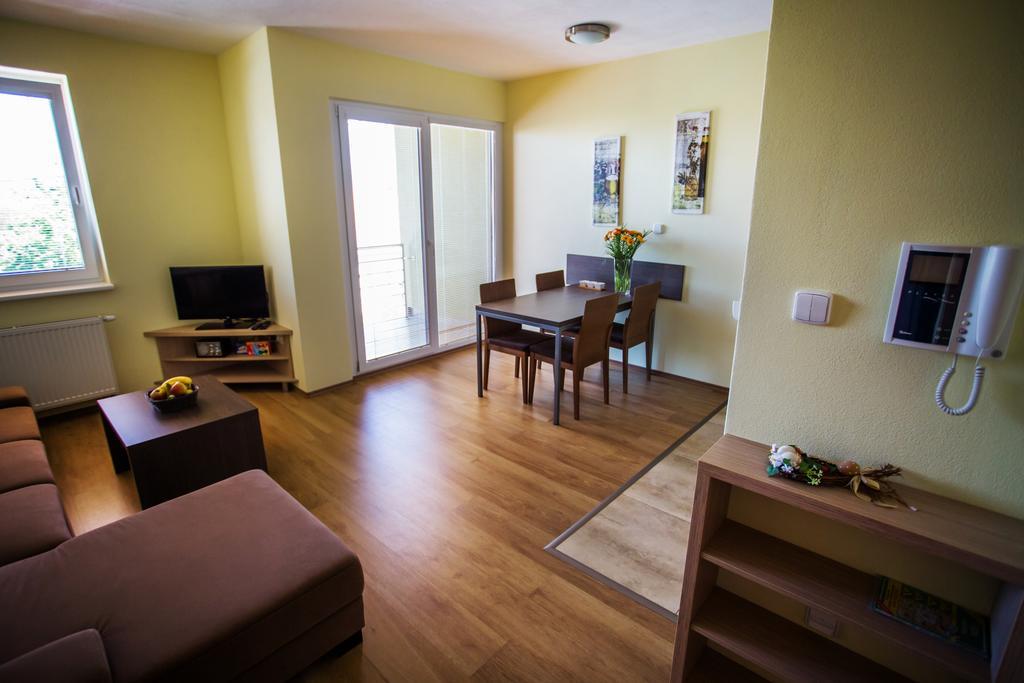 Vendelin Apartmany Bojnice Bagian luar foto